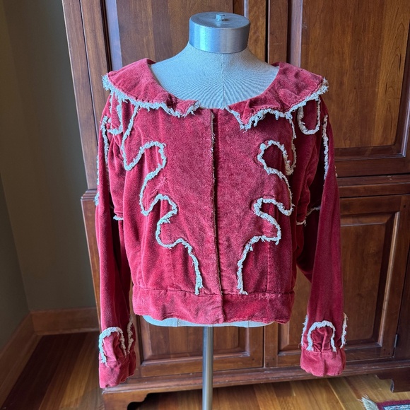Magnolia Pearl Cotton Velvet Oracle Cropped Coat Jacket in Dorothy - Picture 2 of 10